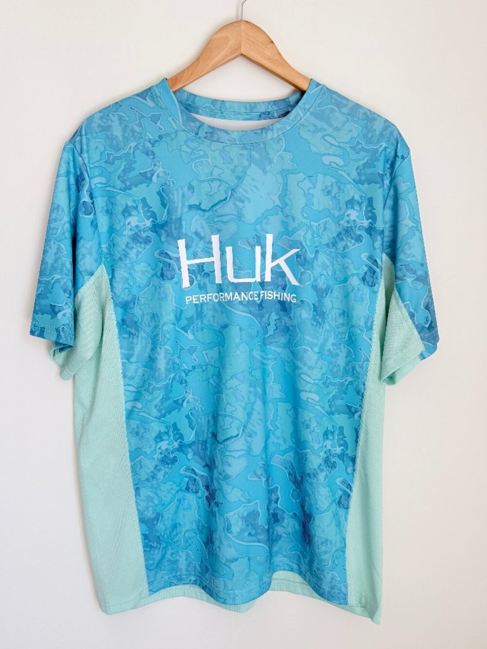 Men's Short Sleeve HUK Performance Fishing Shirt Blue Camo